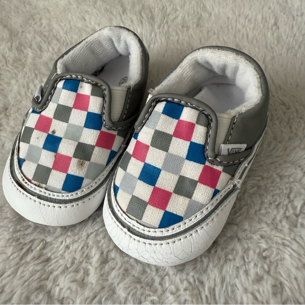 Vans Gray and Pink Baby Slip-On Shoes size 2 (6-12 weeks)